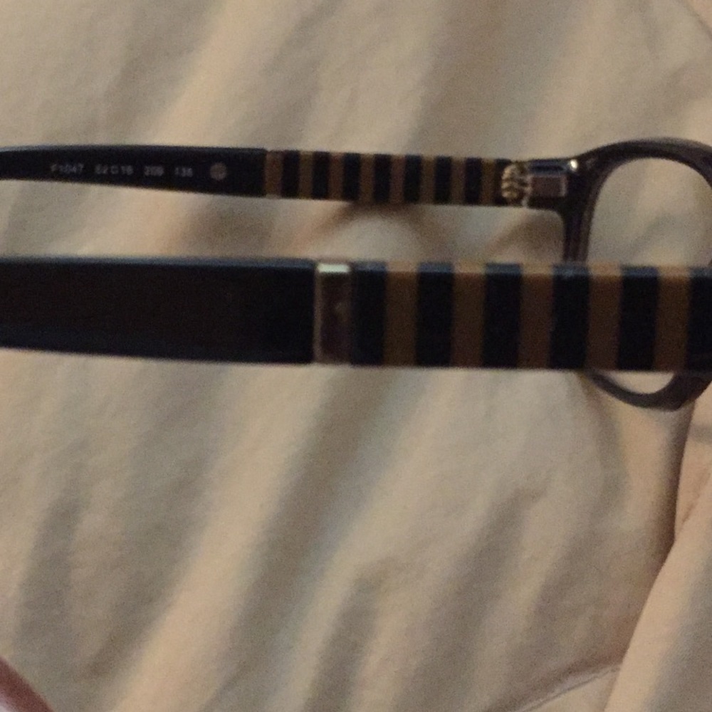 Authentic Fendi frames - Picture 5 of 8
